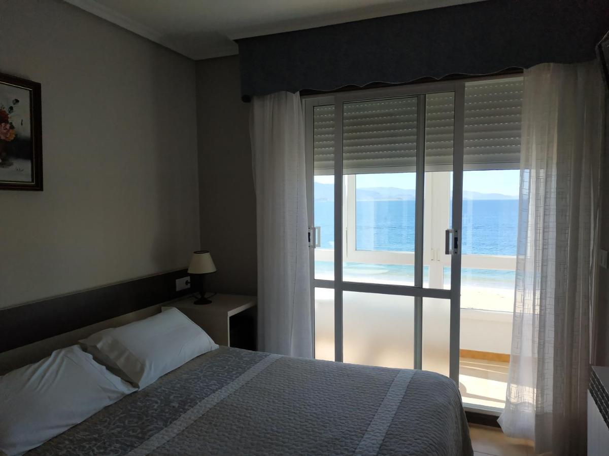 Hotel Playa Cangas do Morrazo Exterior photo