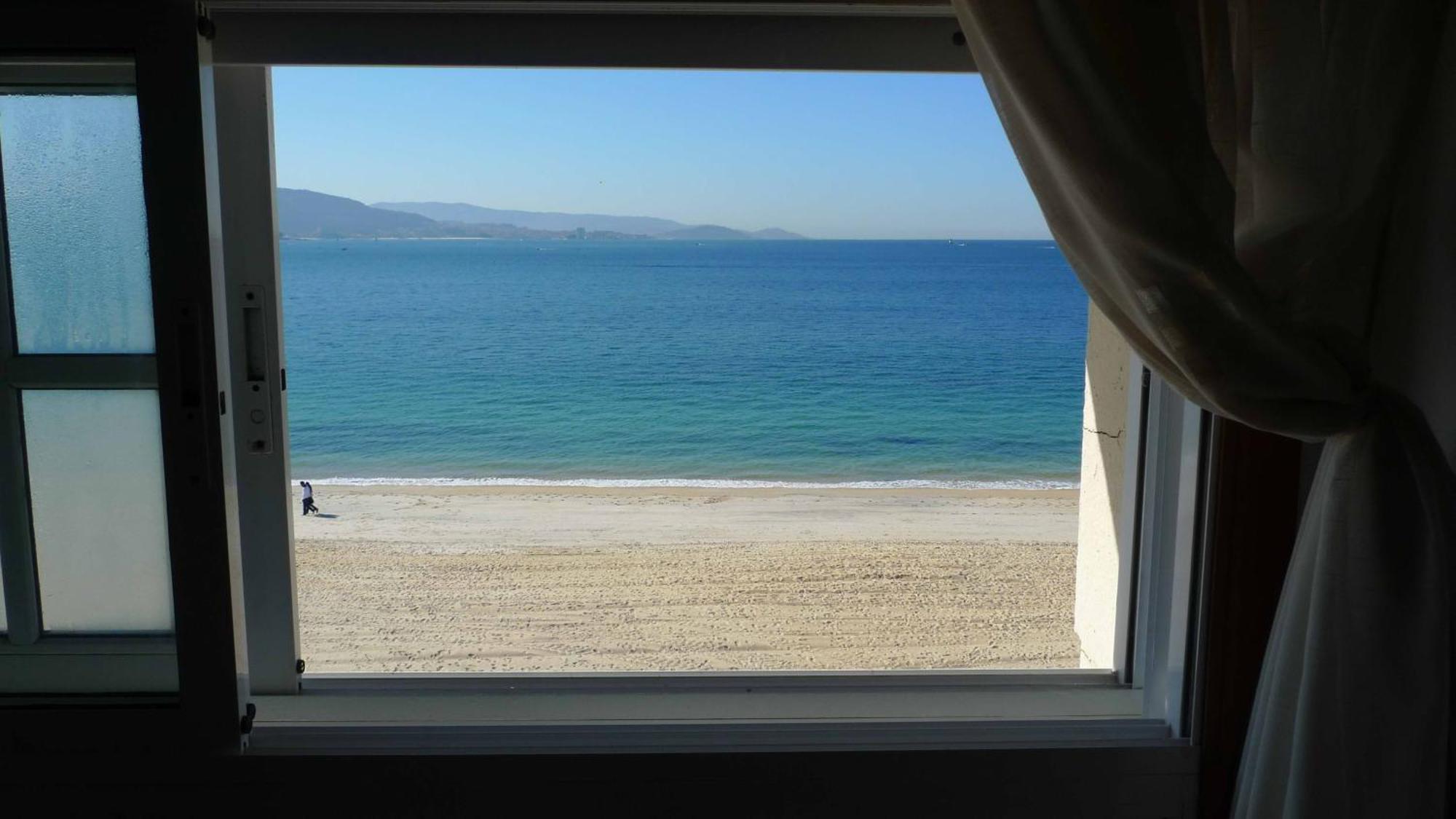 Hotel Playa Cangas do Morrazo Exterior photo