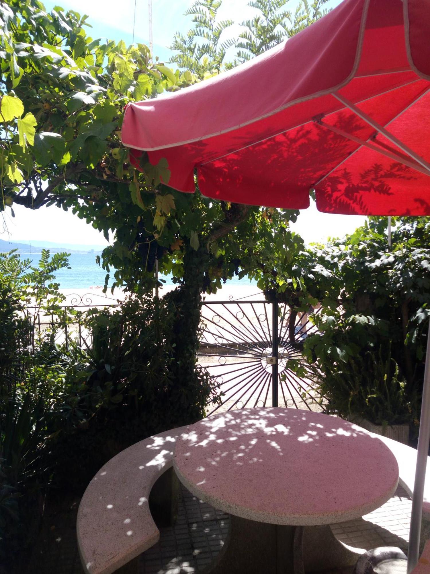 Hotel Playa Cangas do Morrazo Exterior photo